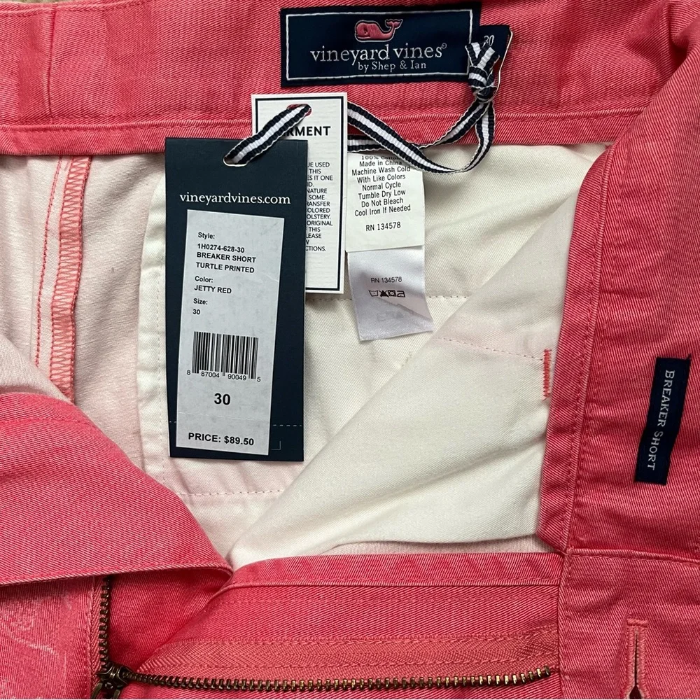 Vineyard Vines 9 Inch Breaker Shorts - Jetty Red Turtle Print